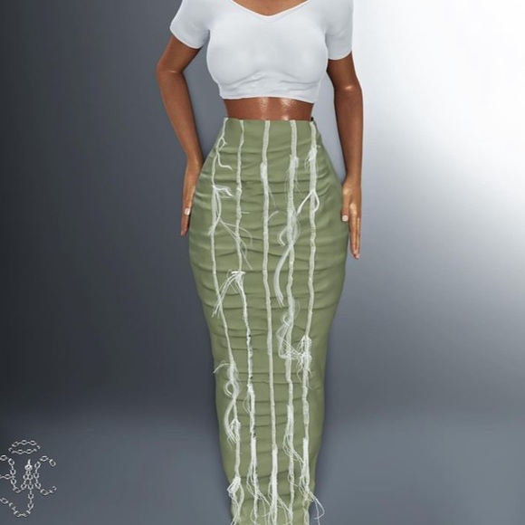 AYC Green Shredded Maxi Skirt - Picture 2 of 4